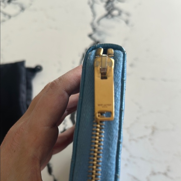 Yves Saint Laurent Blue Leather Zippy Long Wallet with Gold Logo - Picture 6 of 14